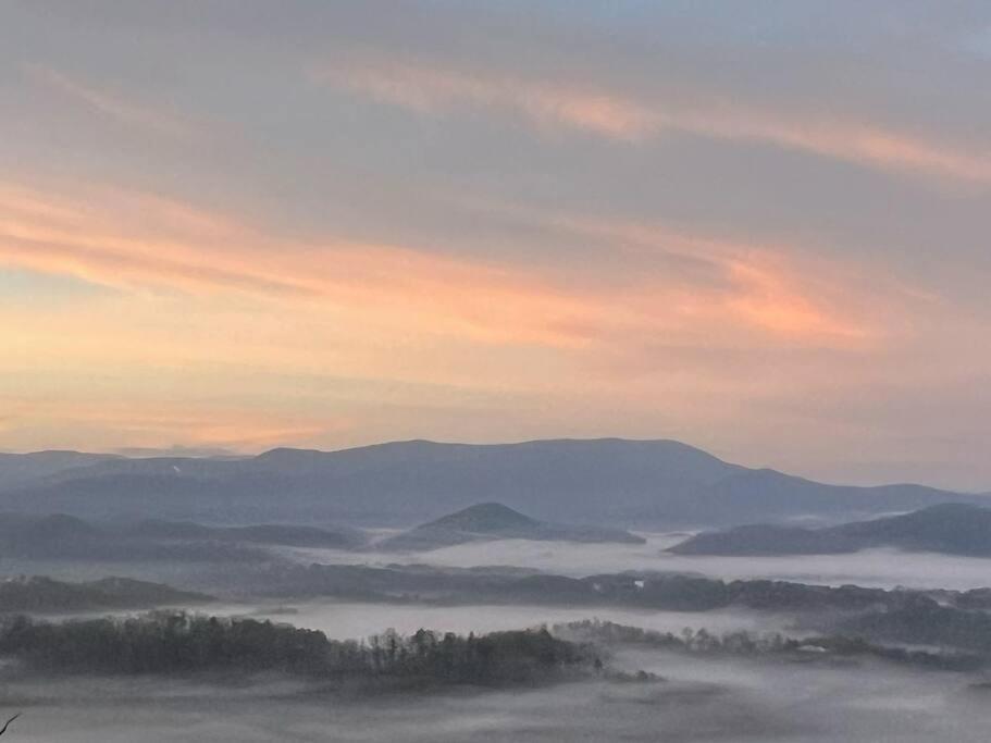 הוילה סביירוויל Yogi'S Den: Breathtaking Views! 3 Min To Dollywood, On 1 Acre! מראה חיצוני תמונה