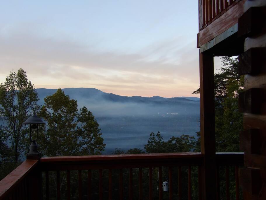 הוילה סביירוויל Yogi'S Den: Breathtaking Views! 3 Min To Dollywood, On 1 Acre! מראה חיצוני תמונה