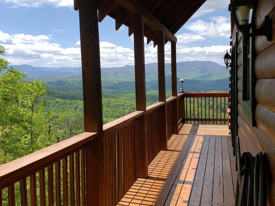 הוילה סביירוויל Yogi'S Den: Breathtaking Views! 3 Min To Dollywood, On 1 Acre! מראה חיצוני תמונה