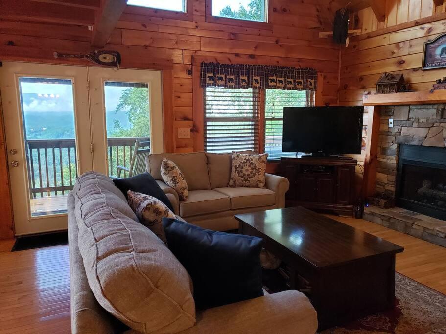 הוילה סביירוויל Yogi'S Den: Breathtaking Views! 3 Min To Dollywood, On 1 Acre! מראה חיצוני תמונה