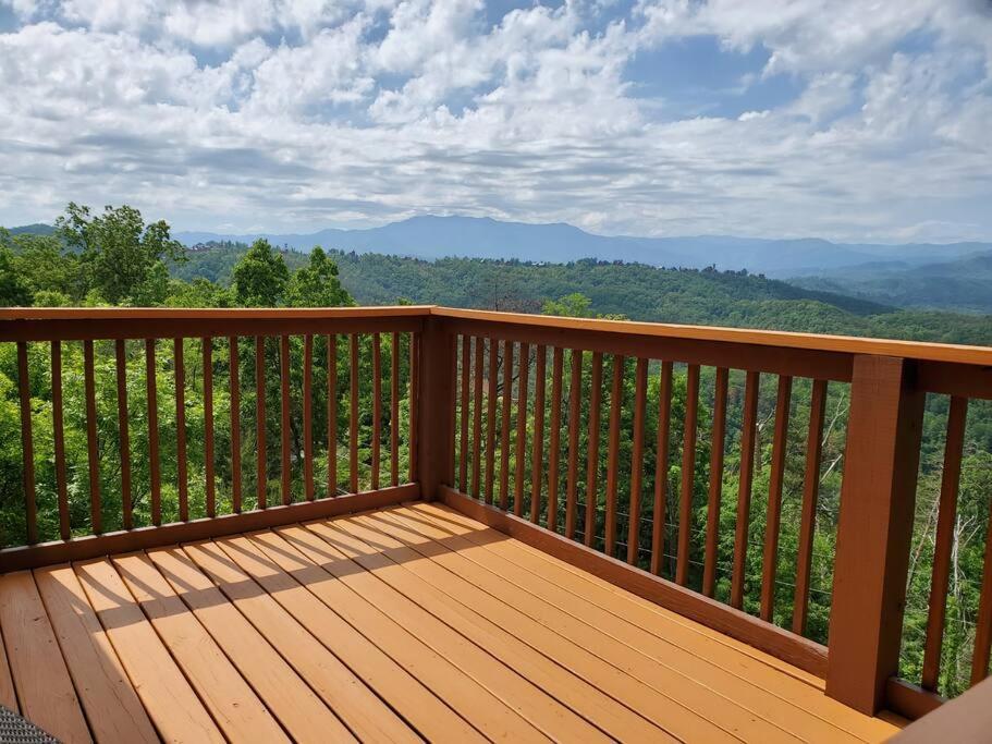 הוילה סביירוויל Yogi'S Den: Breathtaking Views! 3 Min To Dollywood, On 1 Acre! מראה חיצוני תמונה